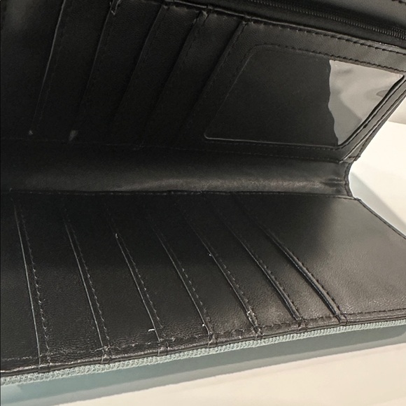 NWT Ed Hardy Denim Trifold Wallet with Creditcard, ID, Coin and Bill Compartment - Picture 5 of 8